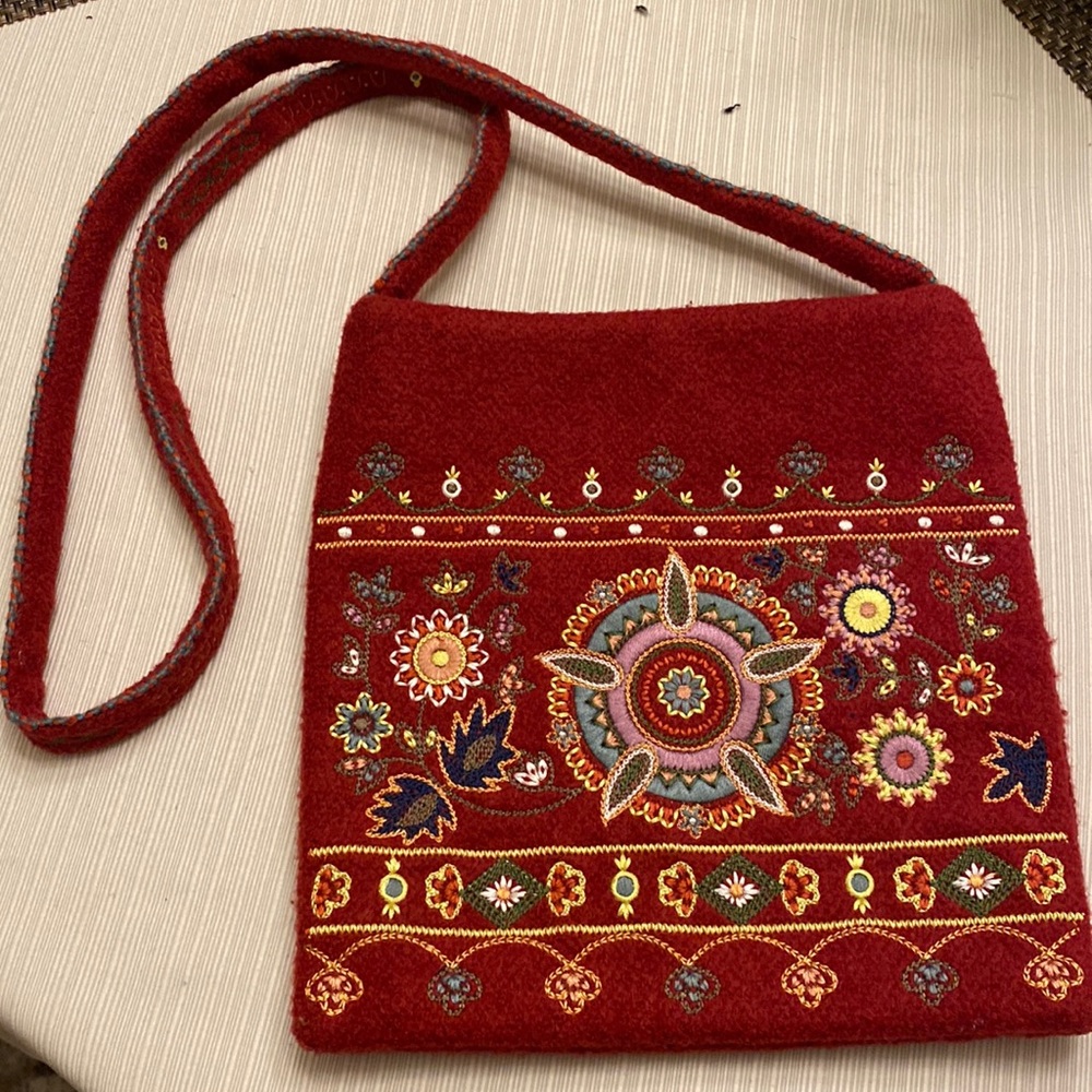 MFABoston crossbody bag artesanal wool